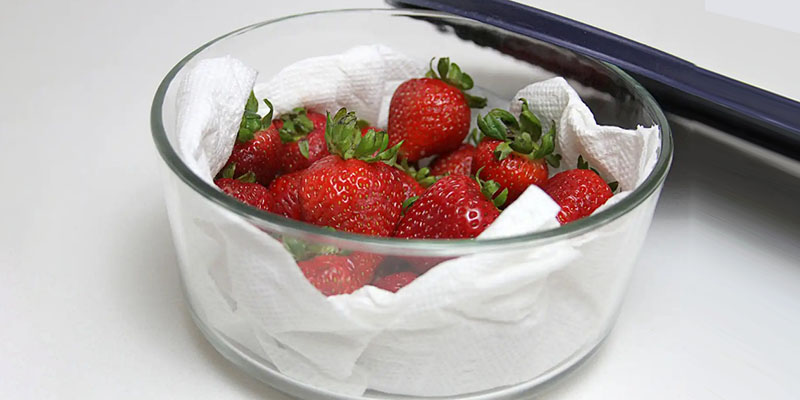 روش شستن توت فرنگی 